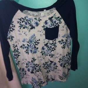 PacSun Floral long sleeve